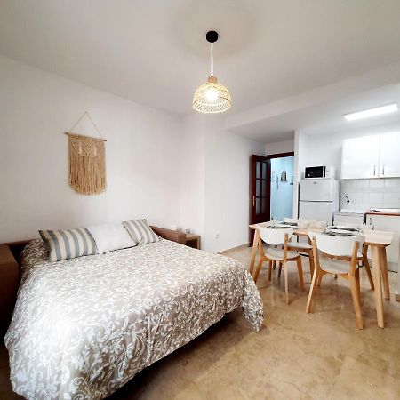 Spanish Home Фуэнхирола Экстерьер фото